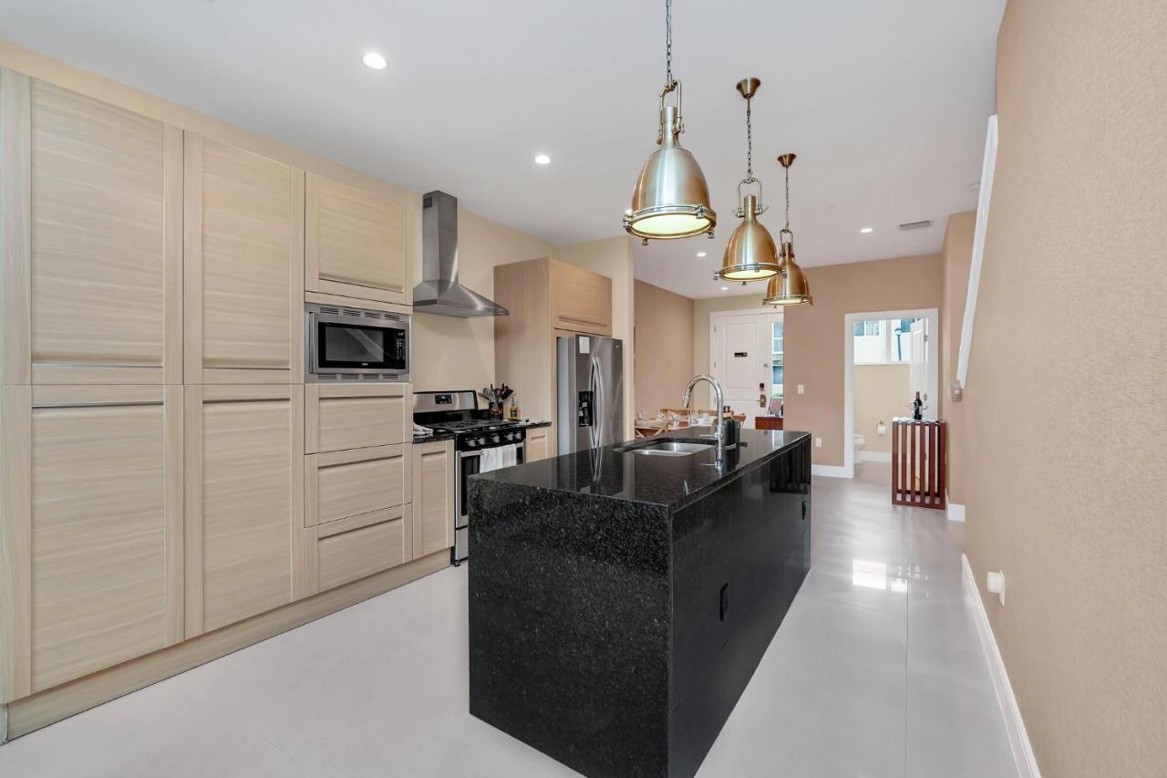 Luxury Villa Less Than A Mile From Disneyworld -Bonus Elevator- Orlando Bagian luar foto