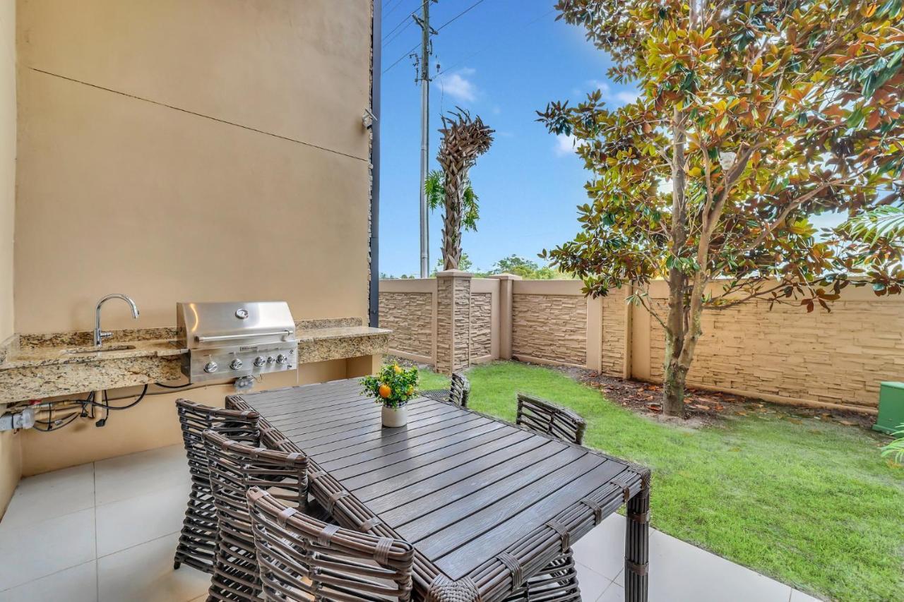 Luxury Villa Less Than A Mile From Disneyworld -Bonus Elevator- Orlando Bagian luar foto